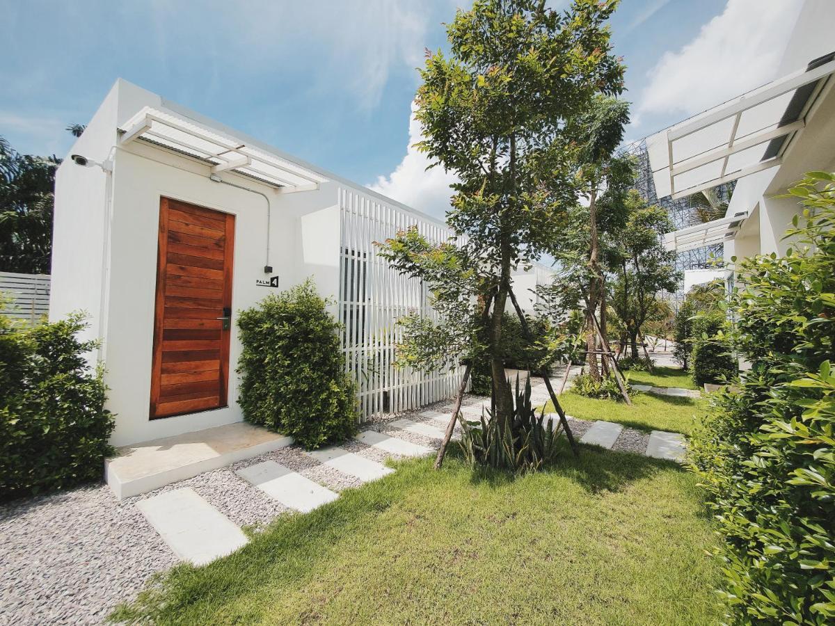 Meet Boutique Resort Szuratthani Kültér fotó