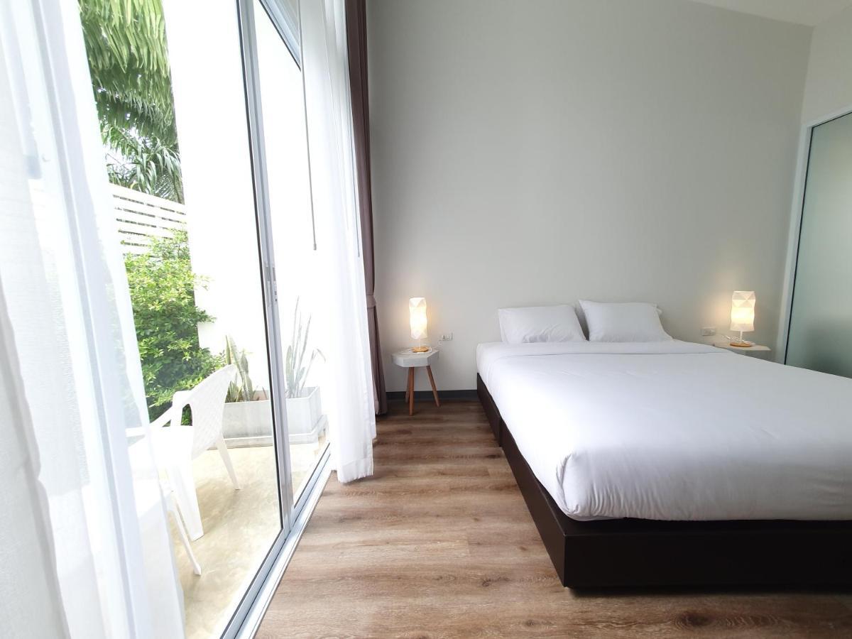 Meet Boutique Resort Szuratthani Kültér fotó
